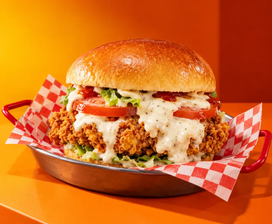 Burger Ranchera de pollo coreano frito